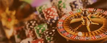 tangkasqq live casino dealer table in action